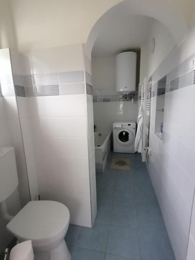Dobó13 Apartamento Balatonboglár Exterior foto